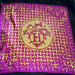 Mosaique Au 24 Gold Pink Purple 90cm Hermes Paris Scarf
